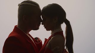 ¿QUÉ MÁS PUES  J BALVIN MARIA BECERRA OFFICIAL TRAILER [upl. by Rett306]