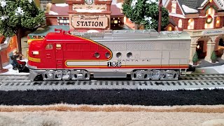 Lionel Santa Fe Super Chief Lionchief Set [upl. by Willem489]