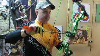 Muzzy Oneida LVX Lever Action Compound Bow [upl. by Thrift153]