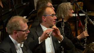 Rossini  Overture The barber of Seville  SINFONIA ROTTERDAM MUSIC MOMENT [upl. by Hanley]