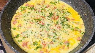 Simpleng Almusal  Masarap At Masustansya  Breakfast Recipe  Omelette With Cheese [upl. by Yllut]