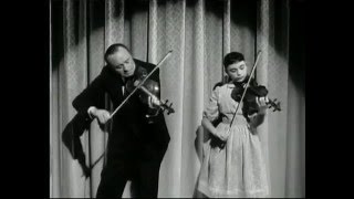 Yehudi Menuhin plays Mendelssohn violin concerto [upl. by Etteinotna]