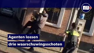 Agressieve man valt agenten aan in Waalwijk [upl. by Allyce]