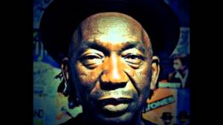 Thomas Mapfumo  Mhondoro [upl. by Hadwyn]