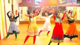 Dhol Baaje Choreography  Ek Paheli Leela by Jhankar Girls [upl. by Eornom]