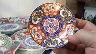 Imari ceramics A visual buffet of colors and skill levels JapaneseChinese antiques [upl. by Dominick]