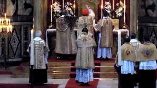 Liturgical comparison Orthodox vs Catholic [upl. by Joellyn]