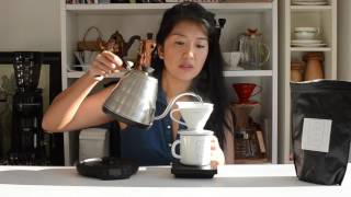 Hario V60 Buono Temperature Controlled Pourover Gooseneck Coffee Kettle Review [upl. by Rudwik]