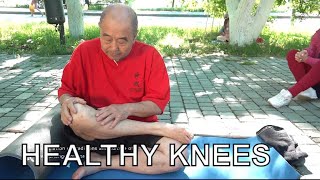 HEALTHY KNEES massage and acupuncture points Mu Yuchun [upl. by Fridell]