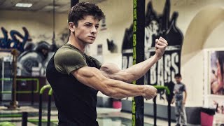 INSANE MOST SHRED YOUNG GUY  Explosive Calisthenics And Fitness Monster [upl. by Lipsey]