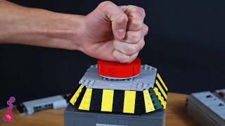 How to Build LEGO Among Us Emergency Button that shoots confetti [upl. by Ethelinda]