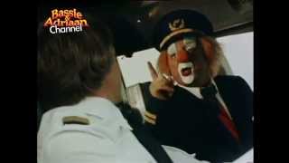 Bassie en Adriaan als piloten [upl. by Anatolio]