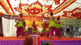 Dholi taro dhol baje bajipura group dance [upl. by Starinsky]