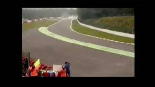 Huge Crash at Spa Francorchamps [upl. by Erdeid]