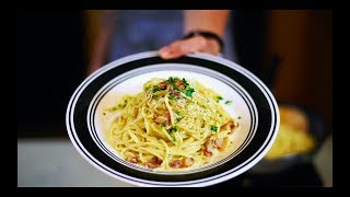 Easy Carbonara Pasta with Bacon  5 ingredients  10 min [upl. by Euqilegna]