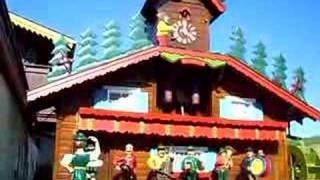 worlds largest cuckoo clock [upl. by Roderich]