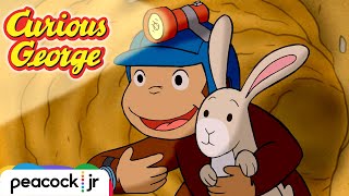 Curious George  Grocer George Christmas Special  Mini Moments [upl. by Ahsimet]